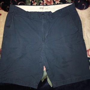 Old Navy Men Shorts. Size 36. Ultimate Slim